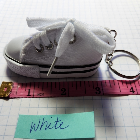 High Top Sneaker Keychains - Picture 4 of 14